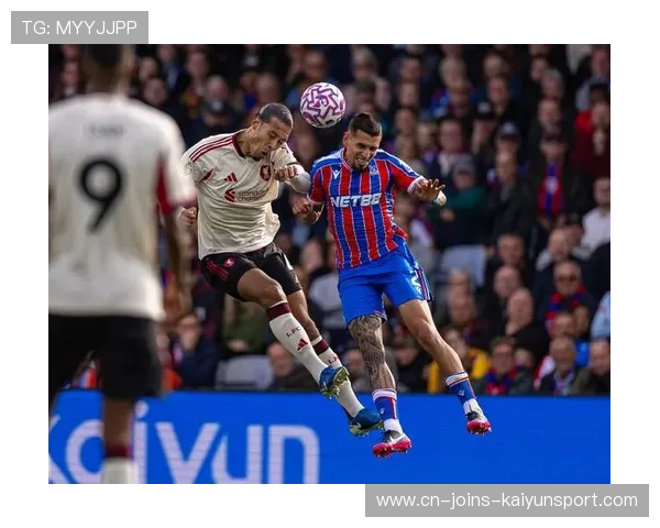 英超第四名排名下课主帅震动足坛 新任接班人引发热议 英超第四名排名下课主帅震动足坛 新任接班人引发热议