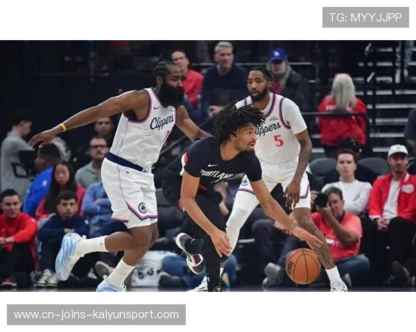 快船队冲击季后赛深度,目标更高,记者_快船仍对下赛季乐观 快船队冲击季后赛深度,目标更高,记者_快船仍对下赛季乐观