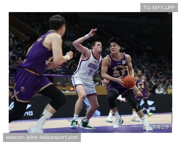 CBA三分雨倾盆而下——篮球世界的火热狂潮