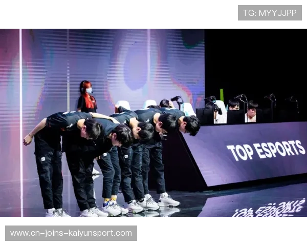 S赛历史名场面重播全球粉丝依旧热泪盈眶 S赛历史名场面重播全球粉丝依旧热泪盈眶