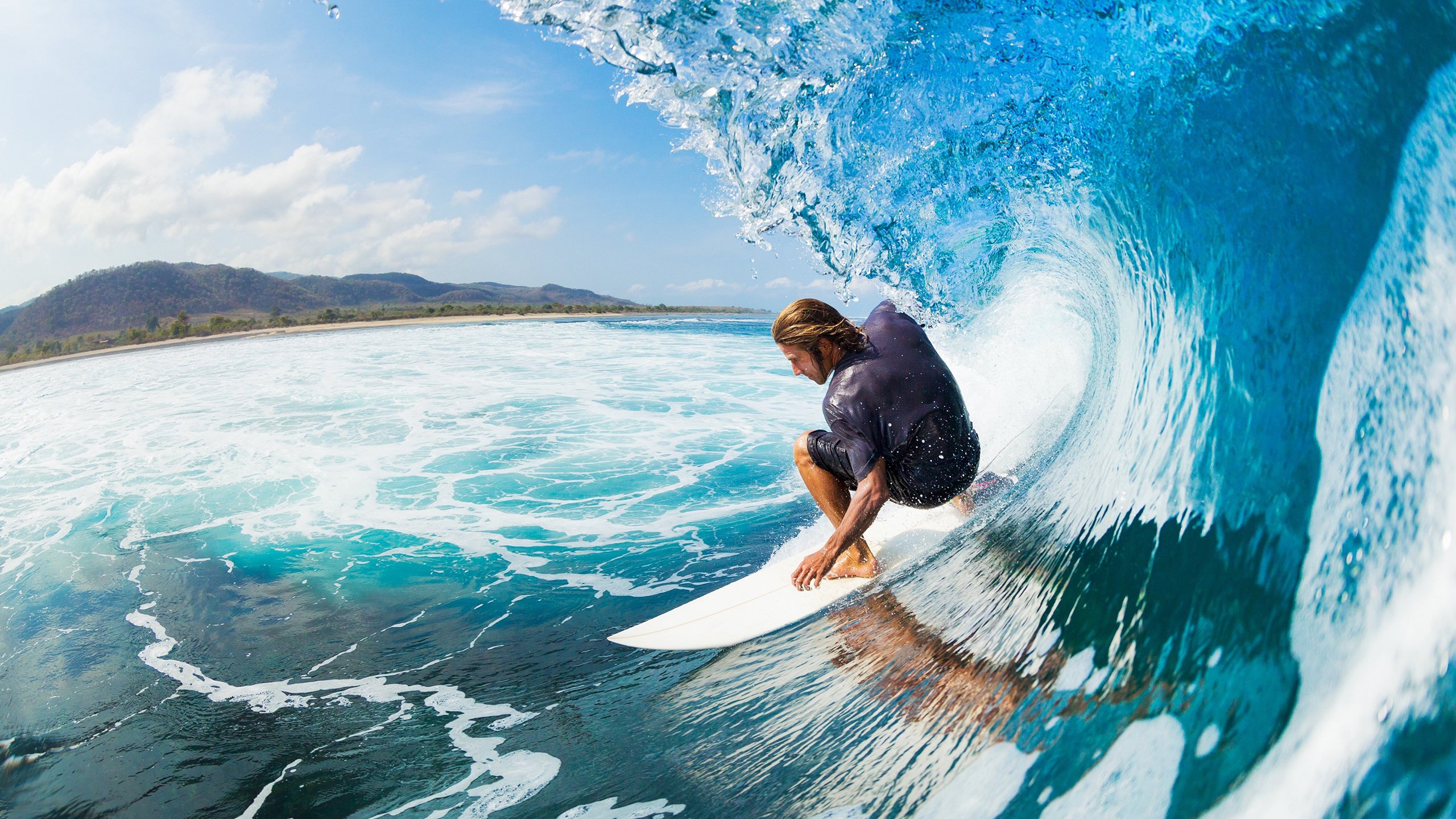 全球电竞体育赛事规模不断扩大，全球电竞市场规模